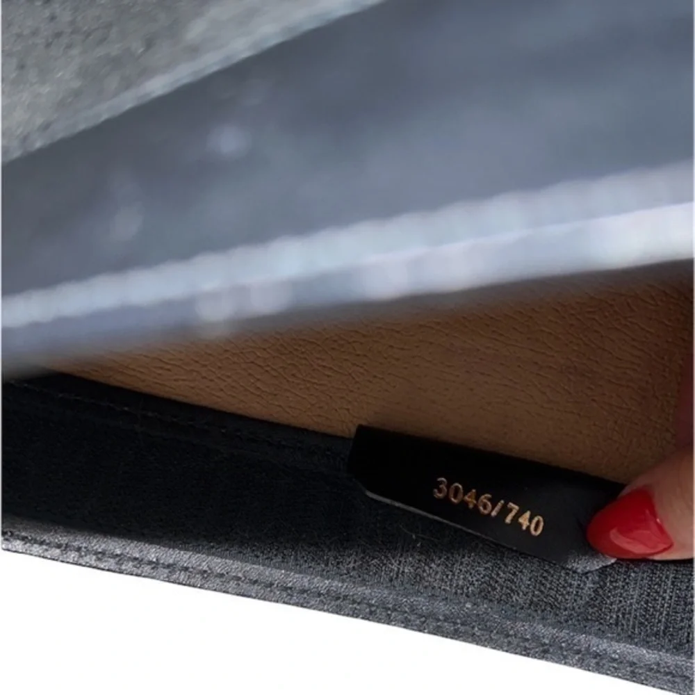 Gucci Vintage Black‎ Micro GG Velcro Cosmetic Makeup Pouch Bag Clutch